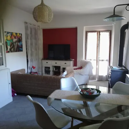 Casa Nel Bosco Pino Torinese